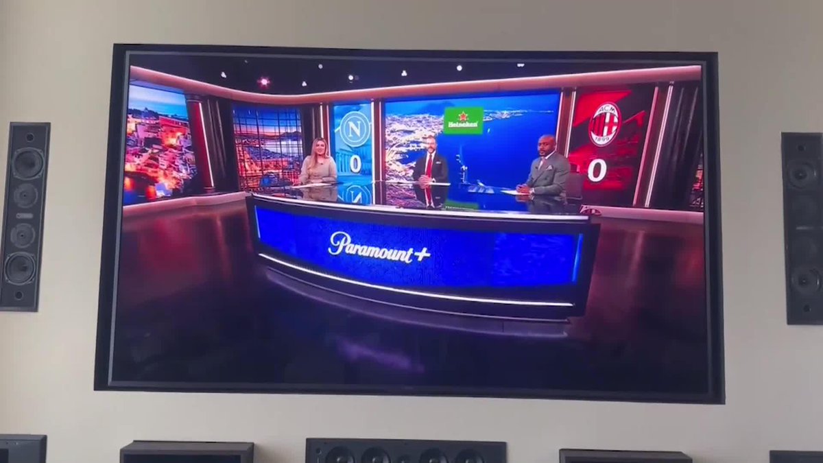 A special invite for Marco Messina to watch Napoli vs Milan in VIP company 🤩