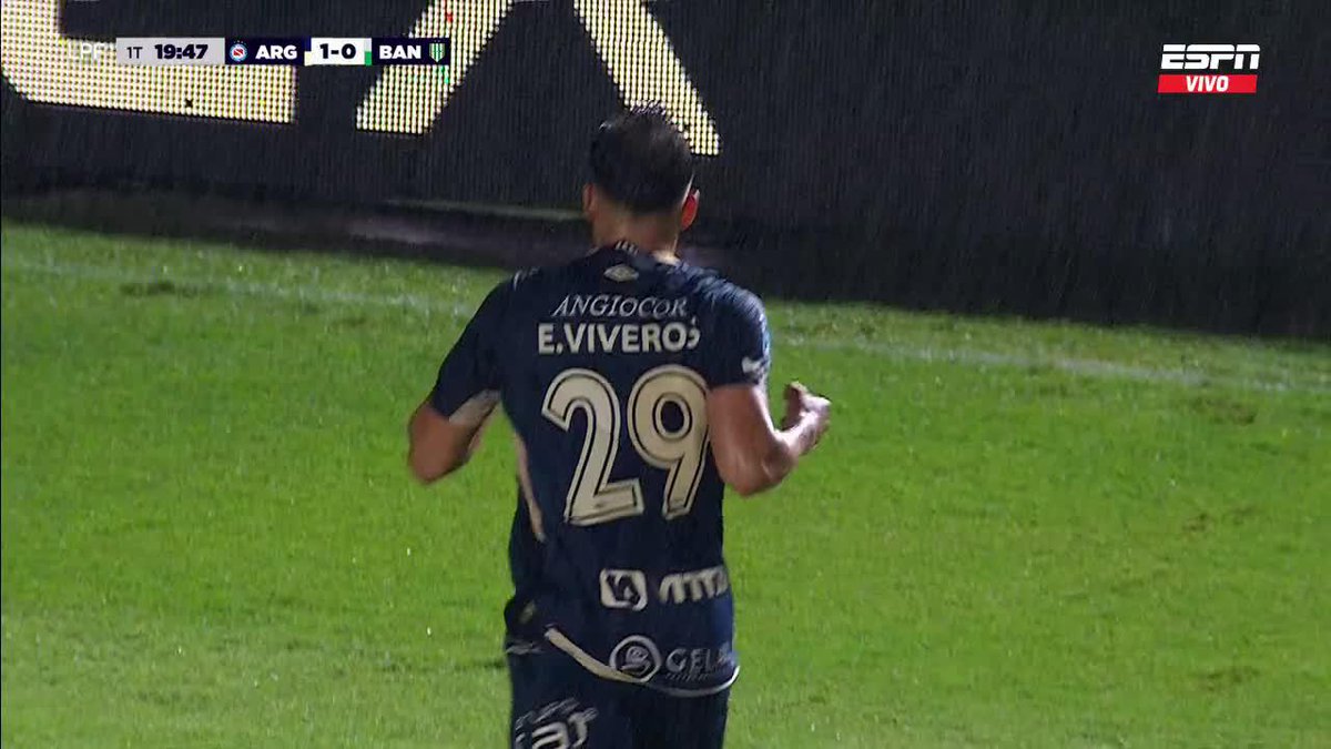 🐞🔥 VIVEROS PONE EL 2-0 DE ARGENTINOS EN APENAS 20 MINUTOS.
