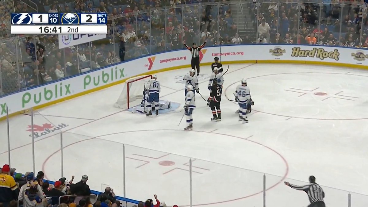 WHAT A GLOVE SAVE BY VASI 🤯