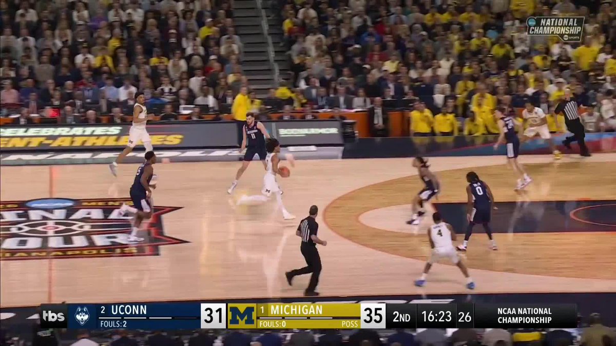 CADEAU FINISHES PLUS THE FOUL 😤 #MarchMadness The second half is live NOW: