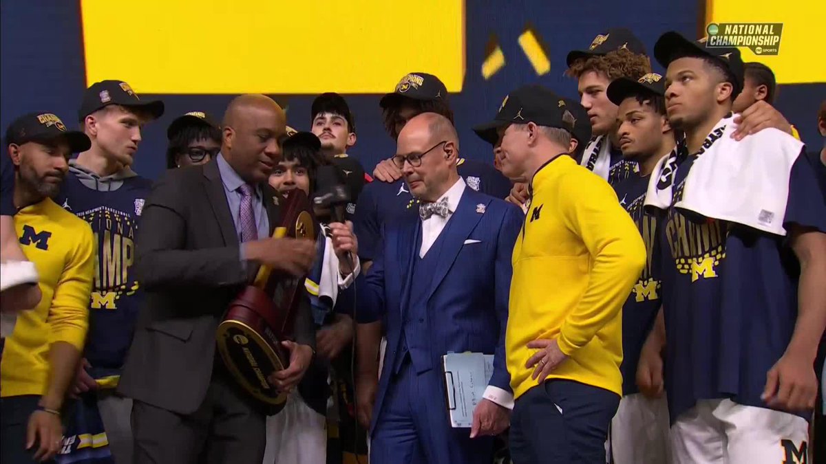 YOUR 2026 NATIONAL CHAMPIONS. THE MICHIGAN WOLVERINES 〽️