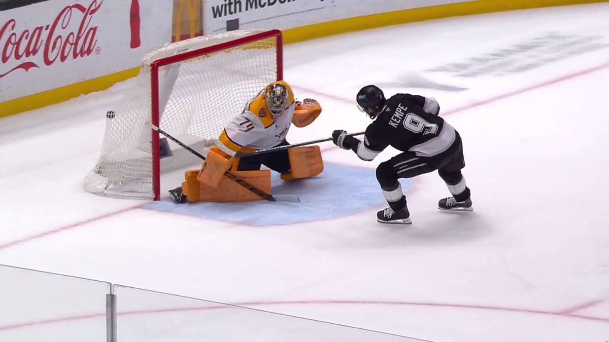Adrian Kempe with a smooooth move for the only goal in the shootout! 😮‍💨