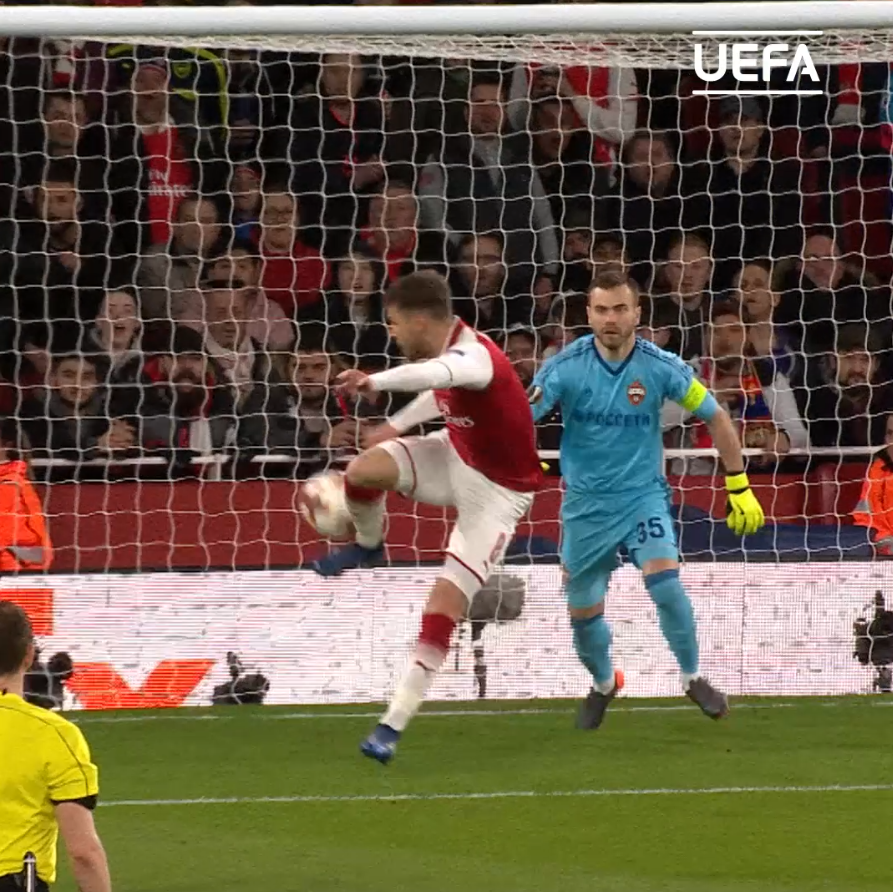 👋 Aaron Ramsey, 35 yaşında futbolu bıraktığını açıkladı. 🏆 İngiltere Kupası x3 🏆 İngiltere Süper Kupası x3 🏆 Serie A 🏆 İtalya Kupası 🏆 İtalya Süper Kupası 🏆 İskoçya Kupası