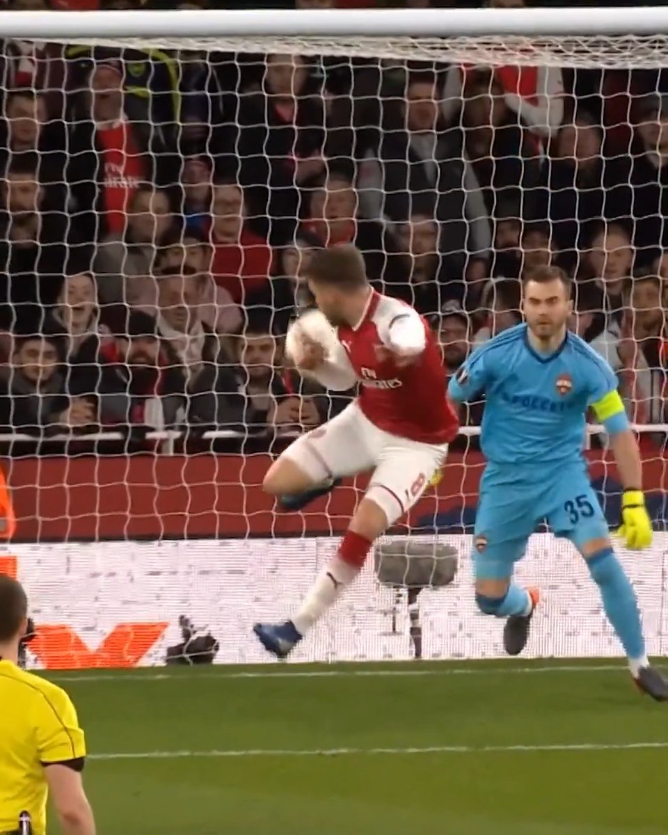 When Aaron Ramsey did this 🤤 #UEL | Arsenal