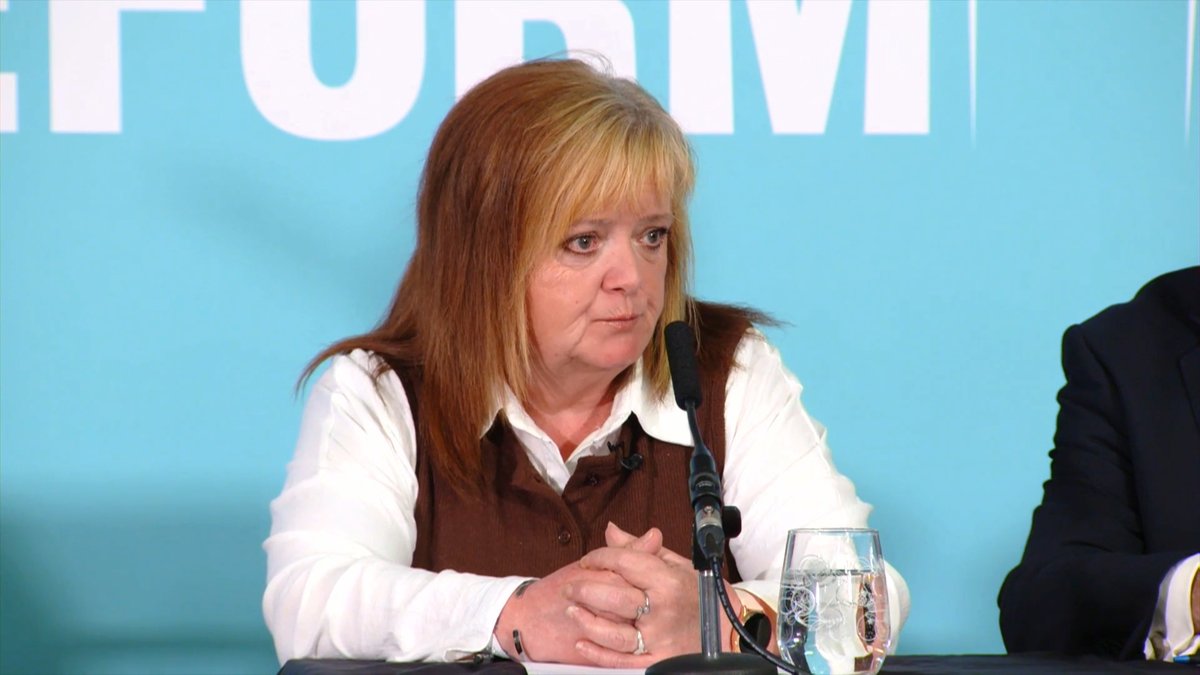 “Her little boys have been left without a mum, my children have been left without a sister and I’ve lost my daughter.” Siobhan Whyte bravely tells the tragic story of her daughter Rhiannon.