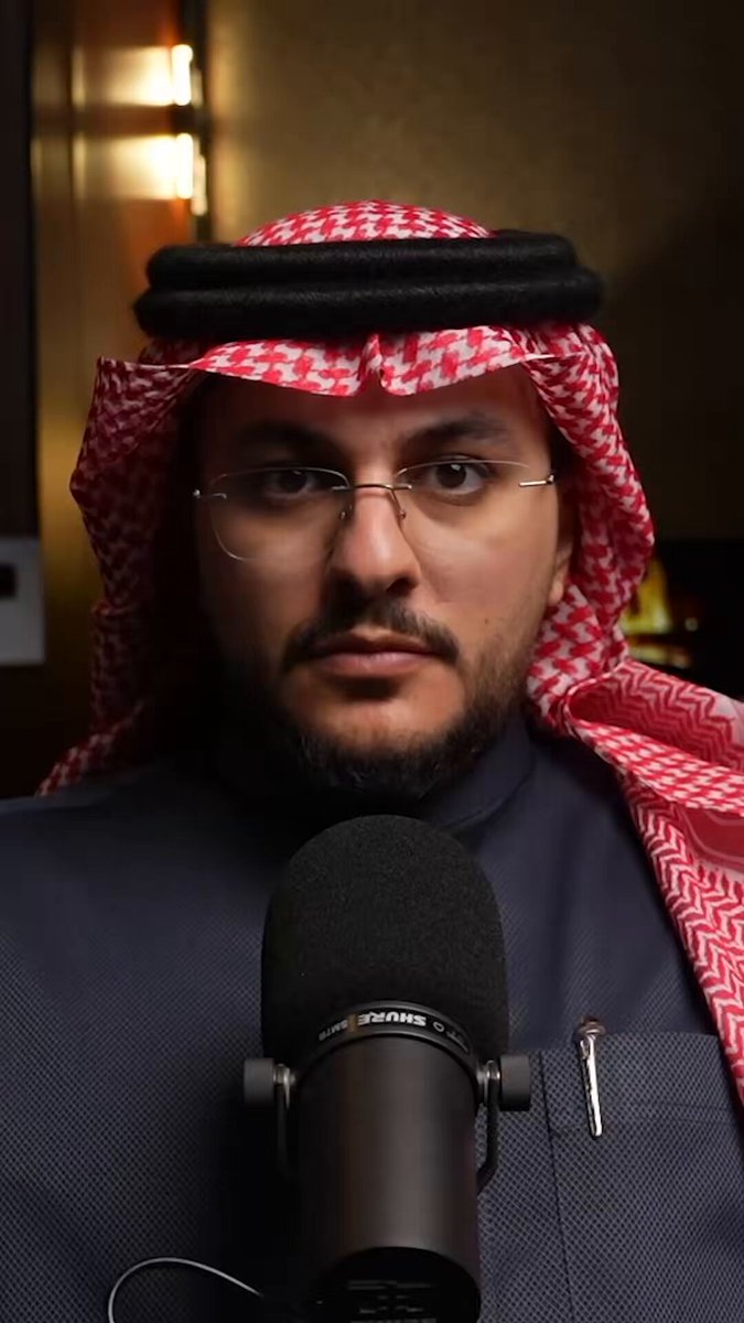 #منثورات_قانونية ⚖️ 📍كيف تدرس وتستوعب أي قضية كبيرة مهما بلغ حجم مستنداتها وكثرة صفحاتها وطول أحكامها؟ 📌في المقطع أدناه خمس خطوات بديعة لدراسة القضايا الضخمة جدًا بطريقة سهلة ورائعة👇🏻