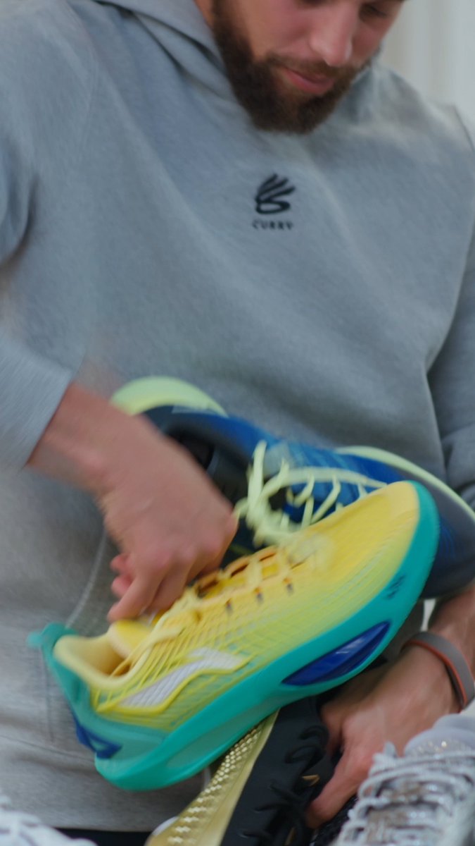 This season, #StephenCurry announced that for the first time in his career, he was no longer tied to a specific athletic wear brand partner. What followed was a history-making run of kicks, game after game. Now, more than 70 of those pairs are headed to auction at #SothebysNewYork, with proceeds benefitting the work of the Eat Learn Play Foundation. “I’ve always believed that every pair of sneakers tells a story. This collection really captures a unique chapter for me during my sneaker free agency this season. From the tunnel walks to the on-court warm-ups to the games across the country, I was excited to spend this time shining a light on players over the years who have left their mark on the sneaker game.” — Stephen Curry Register now for ‘The Stephen Curry Collection: My Sneaker Free Agency’, open for bidding from 13-28 April >> #CoFounder