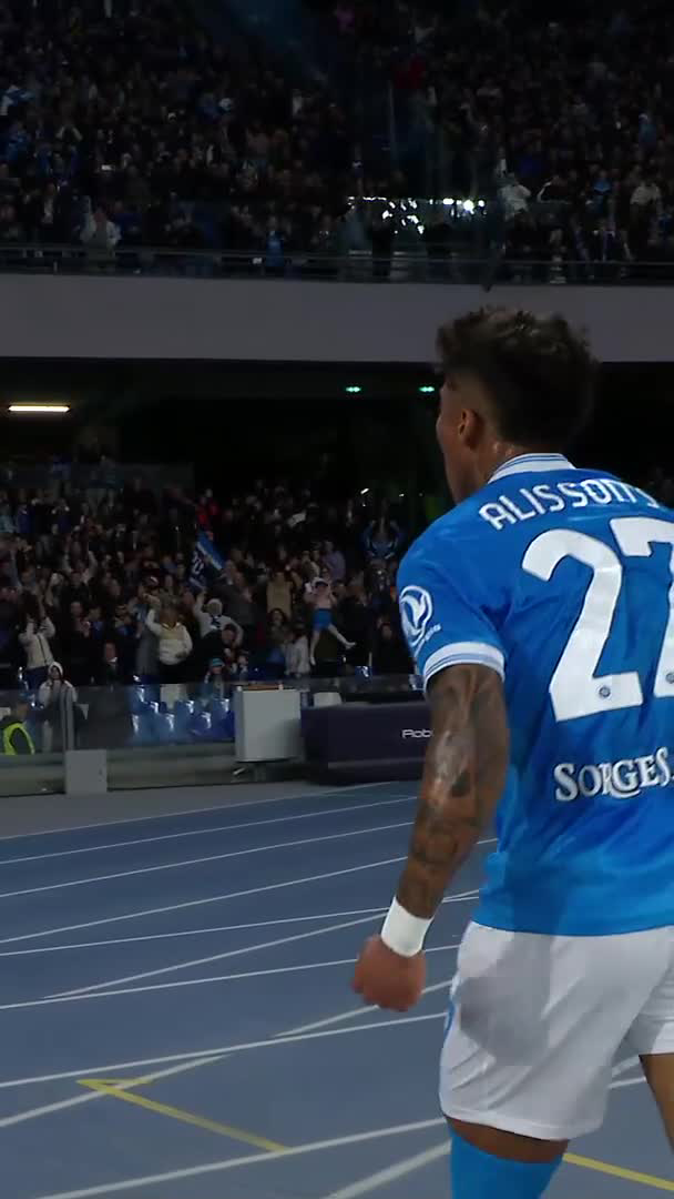 Alisson Santos é um dos maiores achados da temporada. Indiscutível que o Napoli vai comprar.