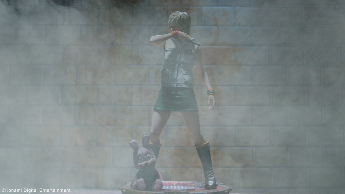 Bring the nightmare to life with the Heather Mason statue. Capturing her Silent Hill 3 look in gritty detail, complete with Robbie the Rabbit on the base, this piece adds true psychological horror energy to any collection! Available on Numskull & UK & International: USA Customers: