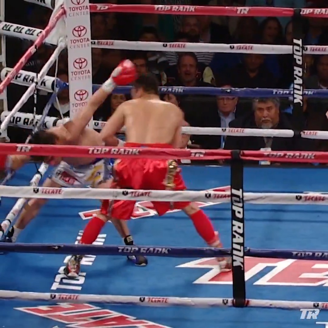 When @FilipinoFlash finished Jorge Arce with a one-punch walk-off💥