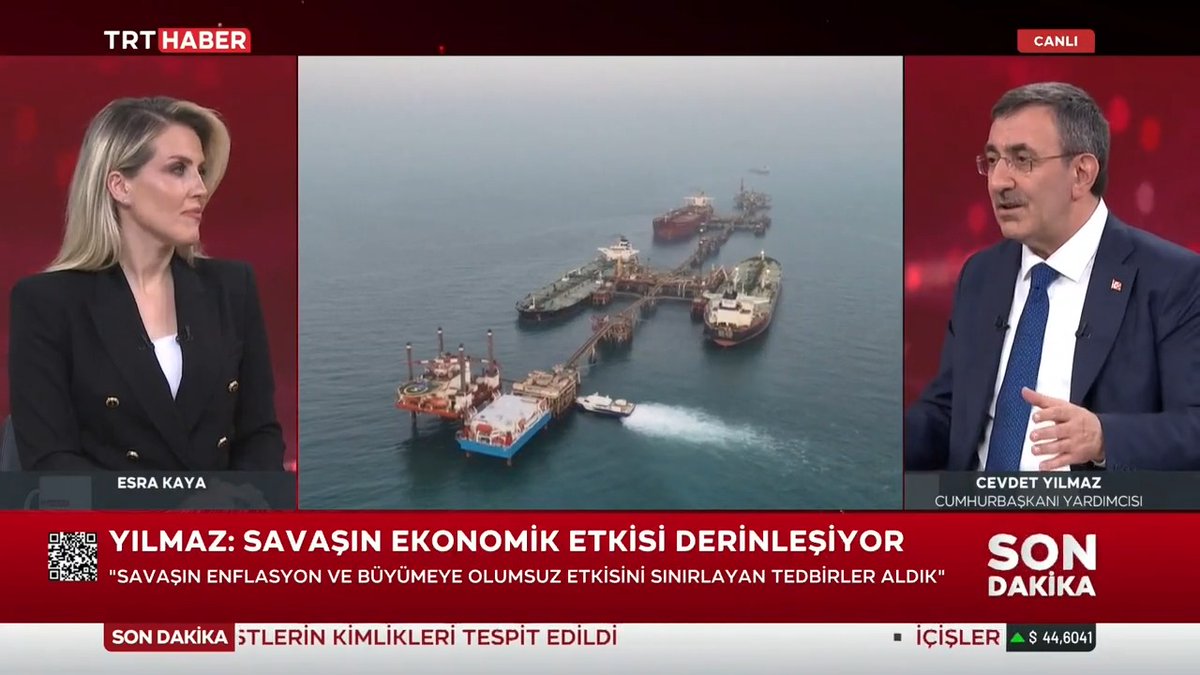 “Savaşın olumsuz etkilerini sınırlayan tedbirler aldık” Cumhurbaşkanı Yardımcısı Cevdet Yılmaz: Türkiye ekonomisi; büyümesiyle, rezervleriyle makroekonomik temelleri sağlam bir şekilde bu savaş süreciyle karşı karşıya kaldı.