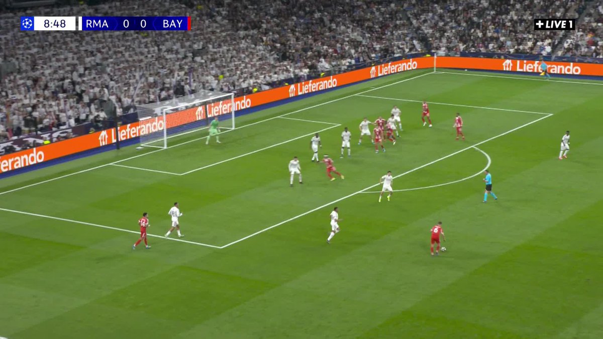 L'ÉNORME occasion d'Upamecano après 9 minutes de jeu 😱 Le Bayern pousse face au Real Madrid, et c'est à vivre en direct sur CANAL+FOOT ⚡️ #RMABAY | #UCL