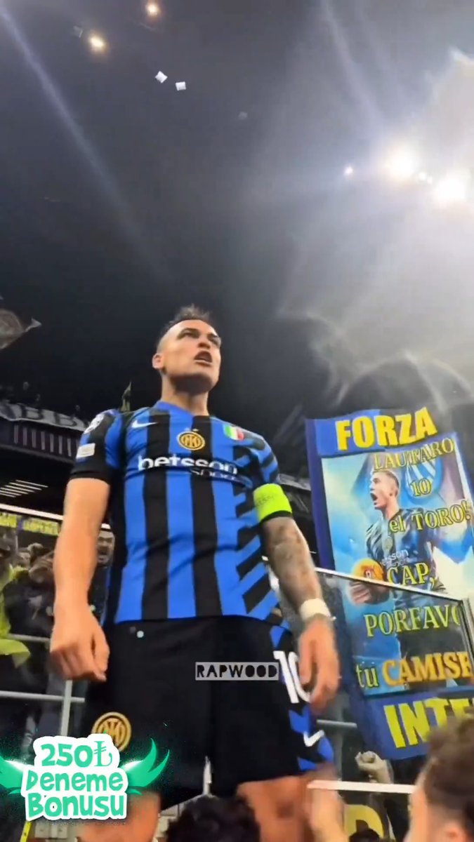 Lautaro Martinez ikonik gol sevincinin ardından hayranından harika bi hediye alıyor