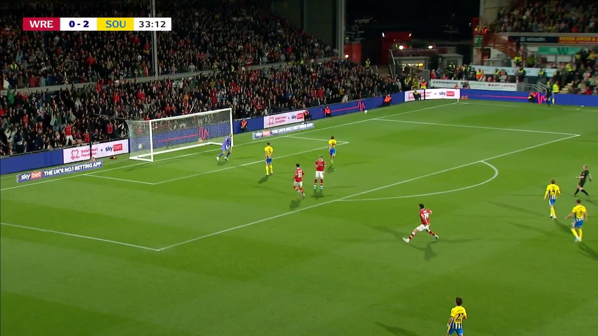 Wrexham are back in the game! Kieffer Moore nods the ball through to Josh Windass, who slots it into the bottom corner 👀