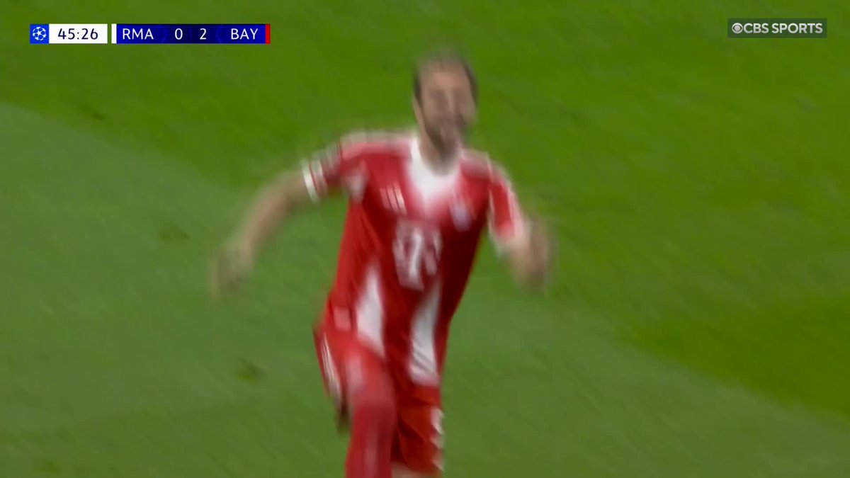 HARRY KANE STUNNER! 🤯 His first-ever goal at the Santiago Bernabéu doubles Bayern Munich’s lead🔥
