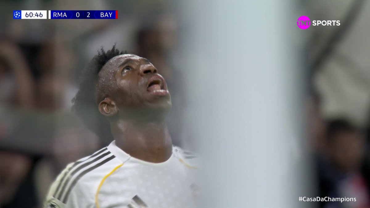 O gol que o camisa 10 da seleção brasileira me perde kkkkkkkkk