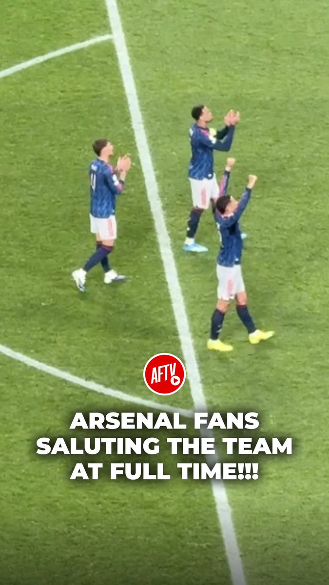 Arsenal fans saluting the team at full time!! 🙌 #Arsenal #SportingCP #Gyokeres