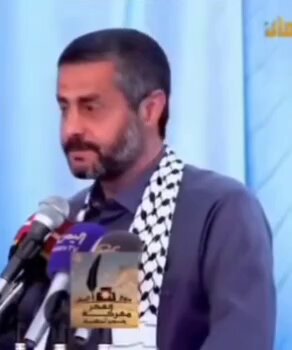 بالله عليكم ... قارنوا بين تمثيل محمد الاضرعي وبين واقعهم بلسان مجنون ذمار.. رضي الله عنك يا محمد الاضرعي
