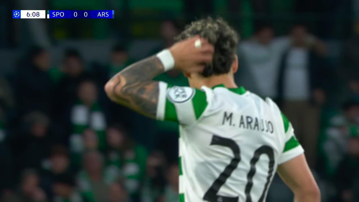 Chelsea y Tottenham tuvieron scouts siguiendo a Maxi Araújo ante Arsenal. Para mí, el MVP. Partiendo como lateral, con metros por delante, fue influyente atacando espacios. Defensivamente, ganó y perdió ante Madueke. Volvió a destacar en Champions.