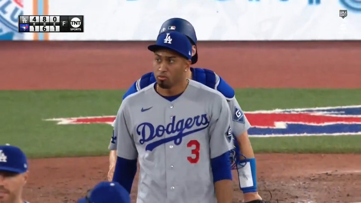 The Dodgers take Game 2 of the series to advance to 9-2 on the year 🔥 Blue Jays have now lost 6 in a row