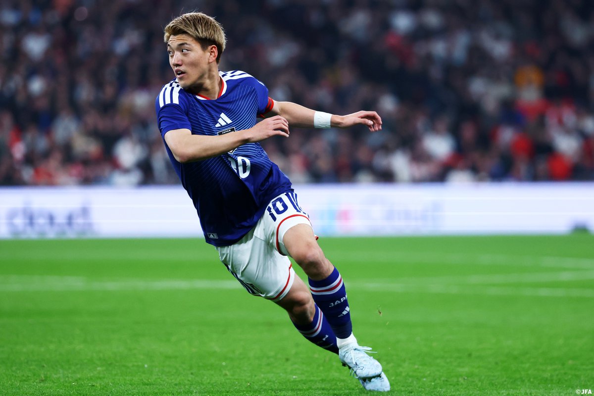 💬 堂安律 イングランド戦後インタビュー🎙️🔹 「自分が犠牲になってでもワールドカップ優勝を本気で狙っている」 決勝ゴールを決めた三笘薫など、その他の選手インタビューは『𝐓𝐞𝐚𝐦 𝐂𝐚𝐦』本編で🎥 ▶ #最高の景色を #SAMURAIBLUE #サッカー日本代表