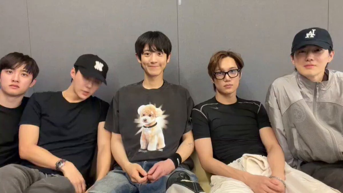 260408 #찬열 인스타그램 라이브 (w/#엑소) | #CHANYEOL Instagram Live Full (w/#EXO) 🔗 #14yearsWithEXO #엑소와_14년째_청춘을_꿈꾸는중 #Happy_14th_Birthday_EXO