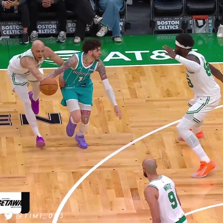 Shout-out to Jordan Walsh ☘️ He made the difference for the Celtics against Charlotte with his rebounding, energy and defense on LaMelo Ball while finishing with 9 points on 4-4 shooting to go with 6 rebounds in 18 minute off the bench:
