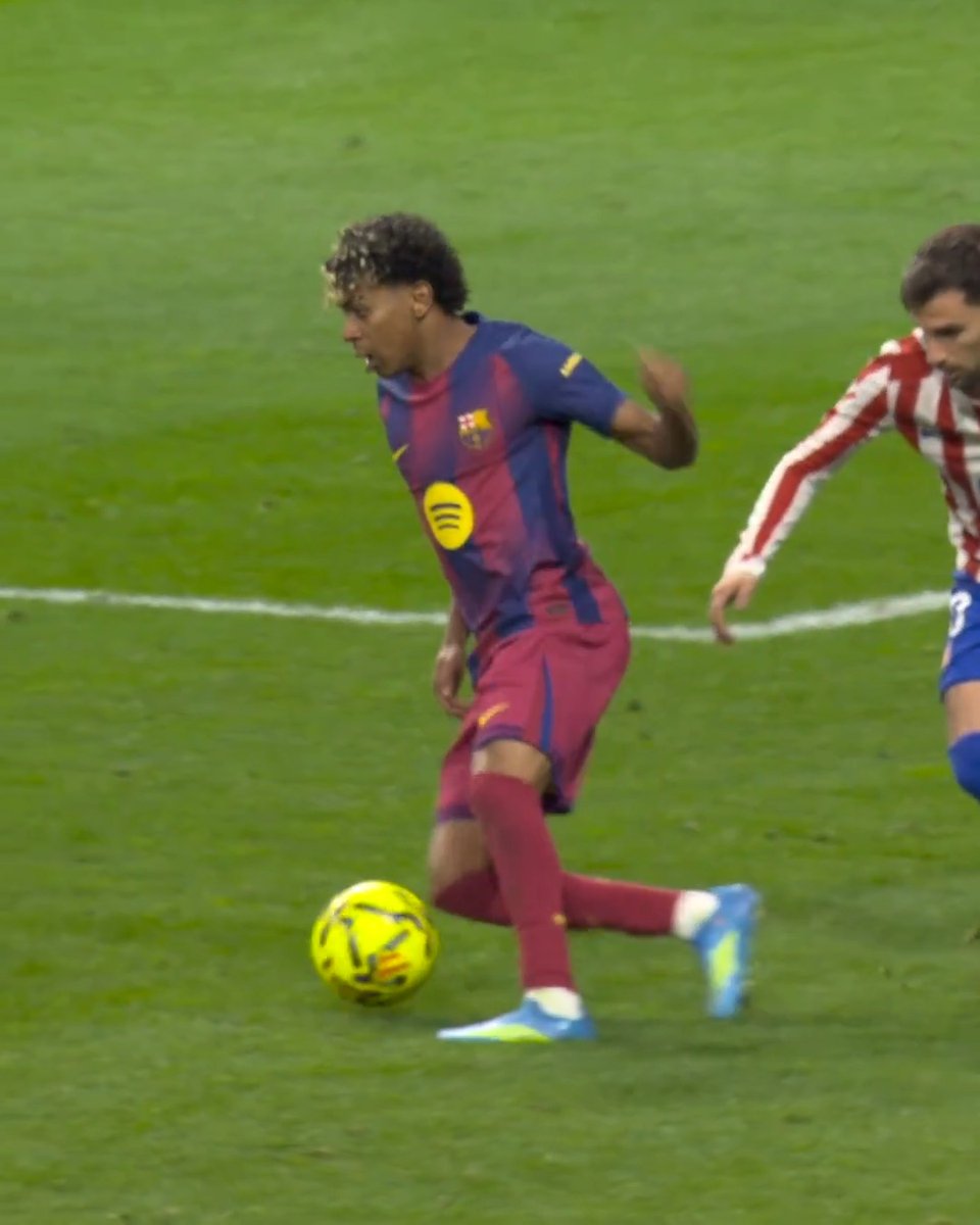 La magia de Lamine, un día más. ✨ FC Barcelona | LALIGAHighlights