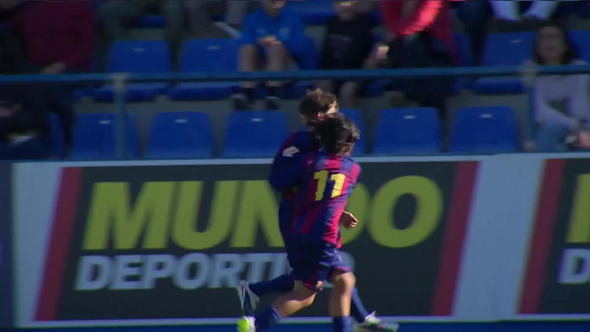 🎥 𝐑𝐄𝐒𝐔𝐌 | Barça 1⃣-0⃣ Real Madrid 👏 La victòria en el mini Clàssic Sub12 i la celebració del torneig MIC 2026! #FCBMasia 💙❤