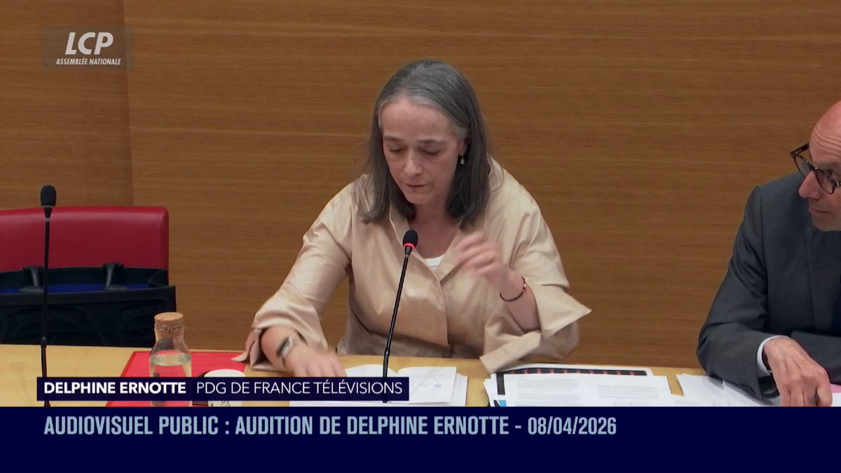 Audiovisuel public : "France Télévisions coûte aujourd'hui 600 millions d'euros de moins aux Français qu'il y a dix ans", lance Delphine Ernotte Cunci, après des échanges tendus avec le rapporteur sur le montant des dotations publiques. #DirectAN