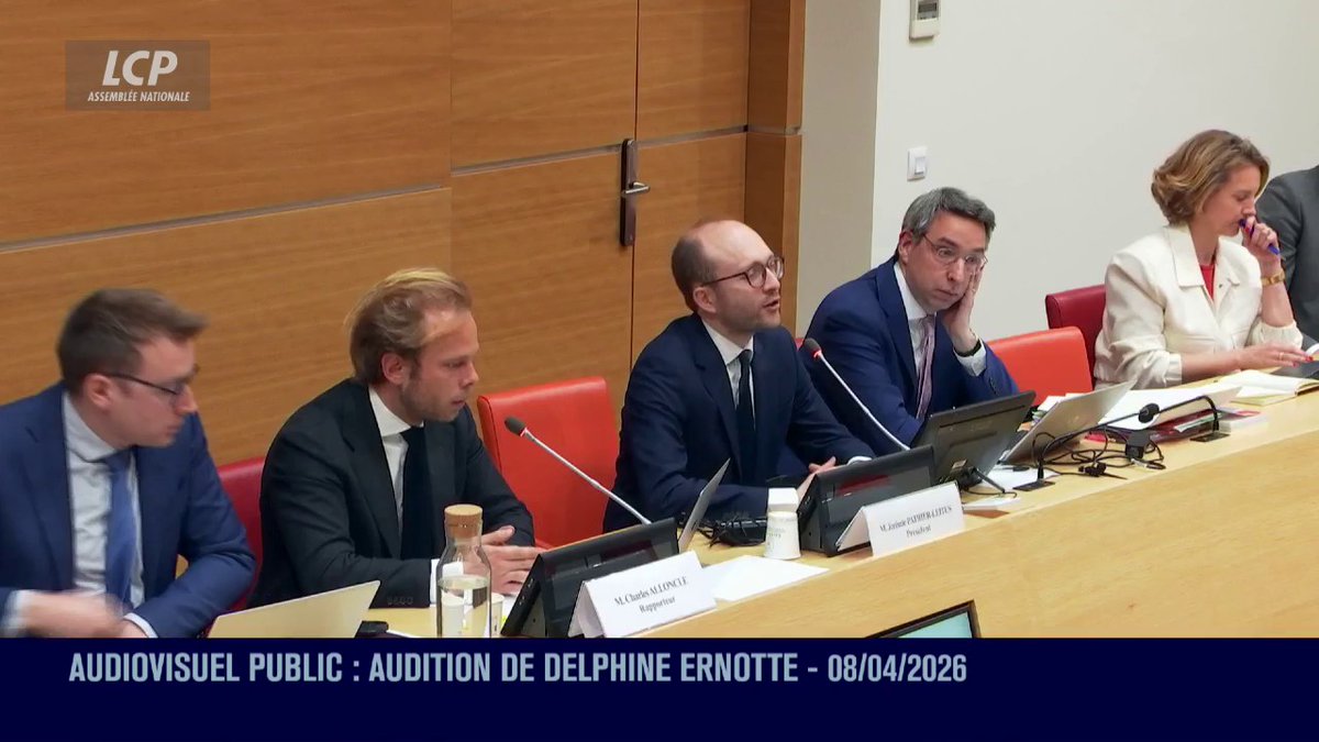 "Vous ne pouvez pas dire que le temps vous a manqué ! [...] J'ai mis mon agenda à votre service", dit Jérémie Patrier-Leitus à Charles Alloncle. "Si vous ne disiez pas 'les médias relaient des fausses informations', peut-être [...] que les personnes auditionnées réagiraient différemment".