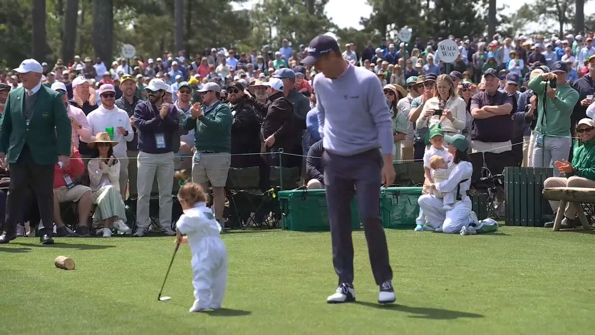 JT promptly DQ’ing himself on the next hole after making an ace is so hilarious