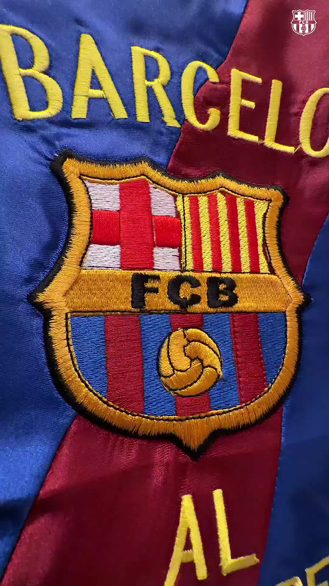 Welcome to our dressing room 💙❤️