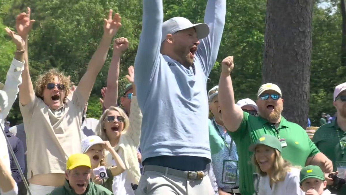 “She’s a beaut, Clark.” An ace for Wyndham after saying hopefully he'd get one at the Masters Par 3 Contest!