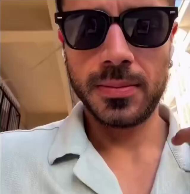 İşe giderken, dönerken balkonda bekleyen bir eş… ehline denk gelmek bu olsa gerek 🥹