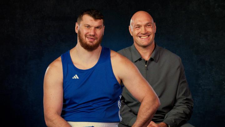 Tyson Fury and Arslanbek Makhudov take a quick acting class before they bring the drama to the ring. TYSON FURY vs. ARSLANBEK MAKHMUDOV This Saturday, April 11 2PM ET | 11AM PT LIVE only on Netflix #FuryMakhmudov