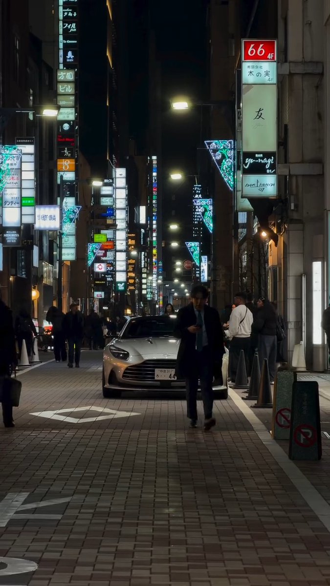 Ginza vibes with DB12. 🎥 MRTN Photos #AstonMartinLive #DB12 #ICONDRIVEN