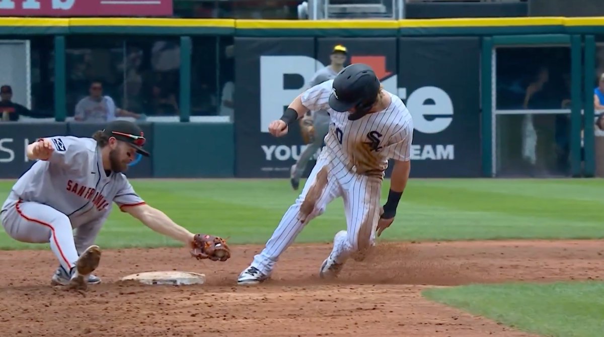 MLB player NARROWLY avoids getting tagged as he’s sliding into second base