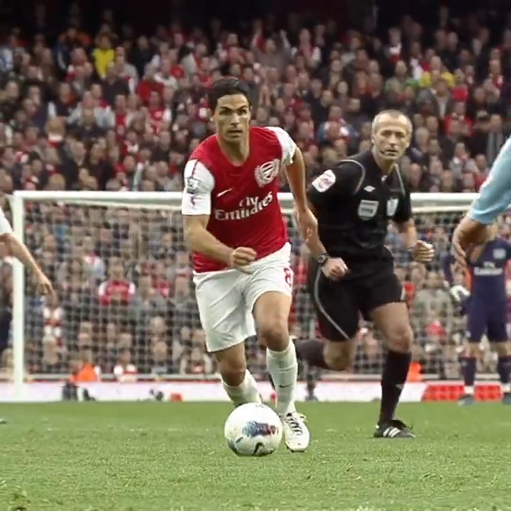 On this day in 2012, a certain Mikel Arteta scored the winner as Arsenal took down Man City to dent their title hopes... Man City went on to win the league on the final day thanks to Sergio Aguero.