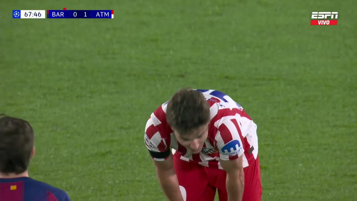 JuliÃĄn Ãlvarez, el primer defensor del AtlÃĐtico de Madrid. Todoterreno absoluto.
