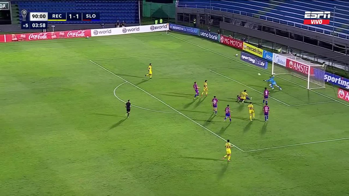 🧤🇵🇾 ENORME ATAJADA DE GIL EN LA ÚLTIMA.