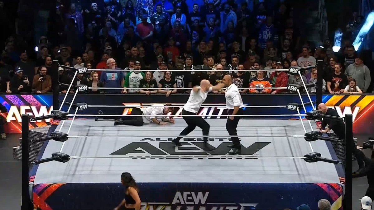 .Will Ospreay • ウィル・オスプレイ, Alex Windsor アレクス・ウィンザー + the United Empire send the Death Riders running! Watch #AEWDynamite LIVE on TBS + HBO Max