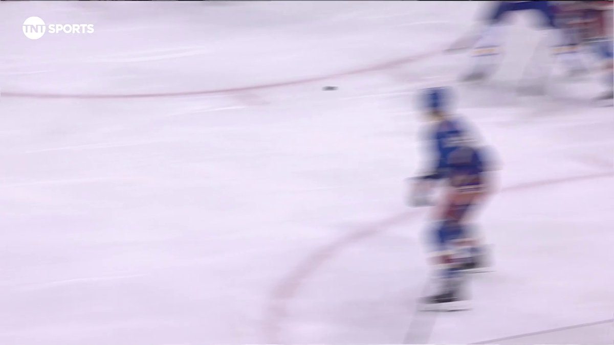 TWO SABRES GOALS IN 1:29. WAGON. 😤 📺: NHLonTNT &amp; hbo max fka ➡️