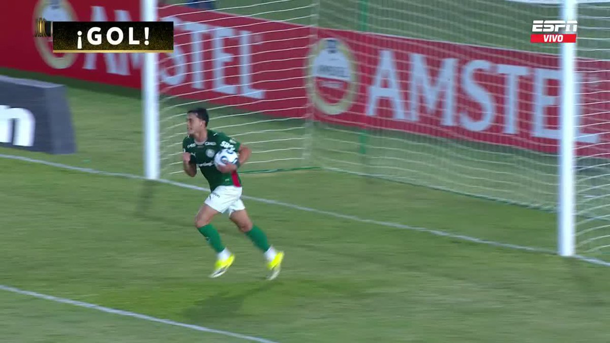 Ramón Sosa, aprovechando su velocidad y convirtiendo el PRIMER TANTO del Palmeiras en la CONMEBOL Libertadores 2026. 🔥🇵🇾 Un garoto diferenciado.