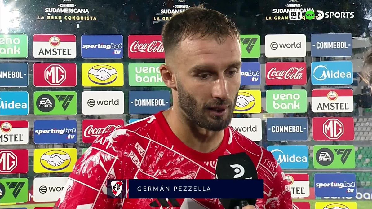 “Vengo de inactividad, hace mes y medio entreno con el equipo. De tanto salto tenía el gemelo un poco cargado, ya habíamos hablado que era hasta donde pueda Venimos a ganar, nos queda el sabor amargo, hicimos gol, no nos patearon” 🎙️ Germán Pezzella