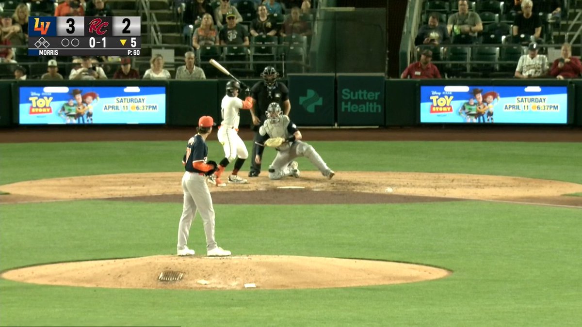 DREW GILBERT MISSILE HOMER 💣🔥 107.4 MPH EV ⚡️ 22° launch angle 📈 372 feet 📏😮‍💨