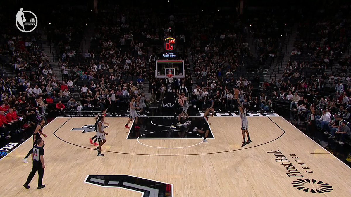 Might be the first-ever Mike Breen "Bang!" that's been waived off 😅
