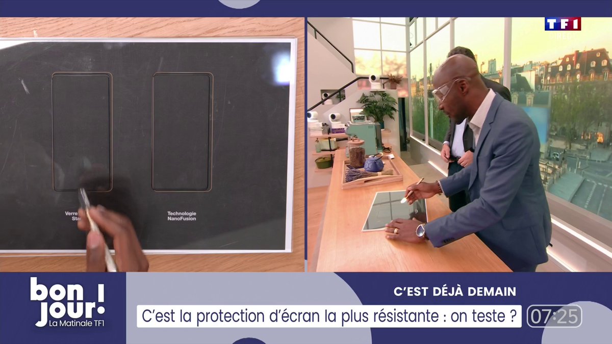Test de la nouvelle protection d'écran la plus résistante ! ▶️ "C'est déjà demain" avec Anicet Mbida Mbida