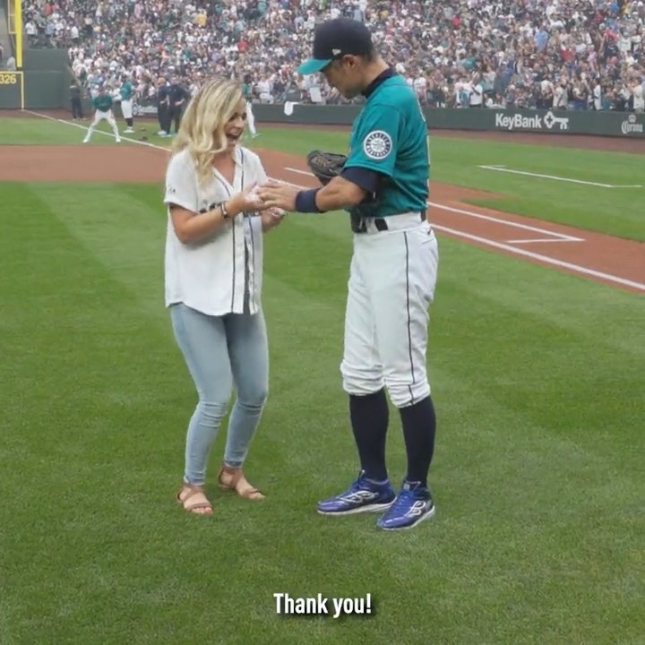 That time the Mariners brought out “Ichiro girl” to throw out the first pitch. Little did she know she’d be throwing to Ichiro himself!