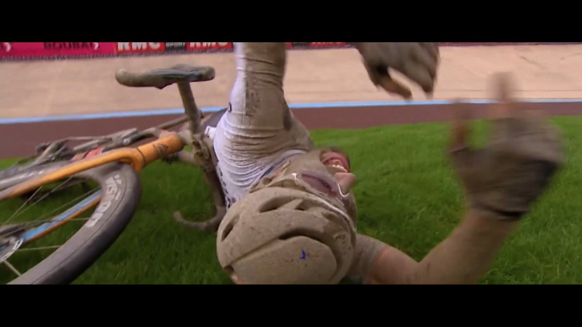 Depuis 130 ans, Paris-Roubaix ne se raconte pas. Elle se vit. ⚔️ "Paris-Roubaix, duels en enfer", un documentaire exceptionnel à retrouver ce vendredi sur Eurosport et HBO Max